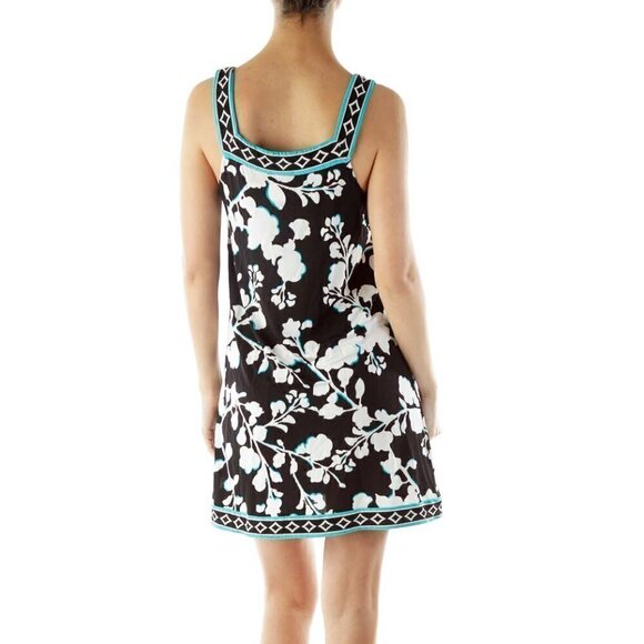 BCBG MaxAzria Black White Printed Day Dress - Picture 2 of 3